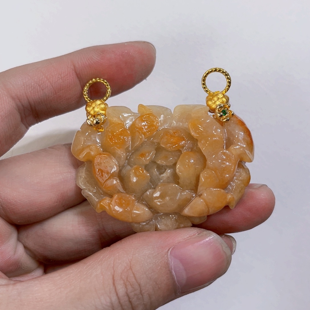 翡翠未镶嵌吊坠(赠链)s代编织