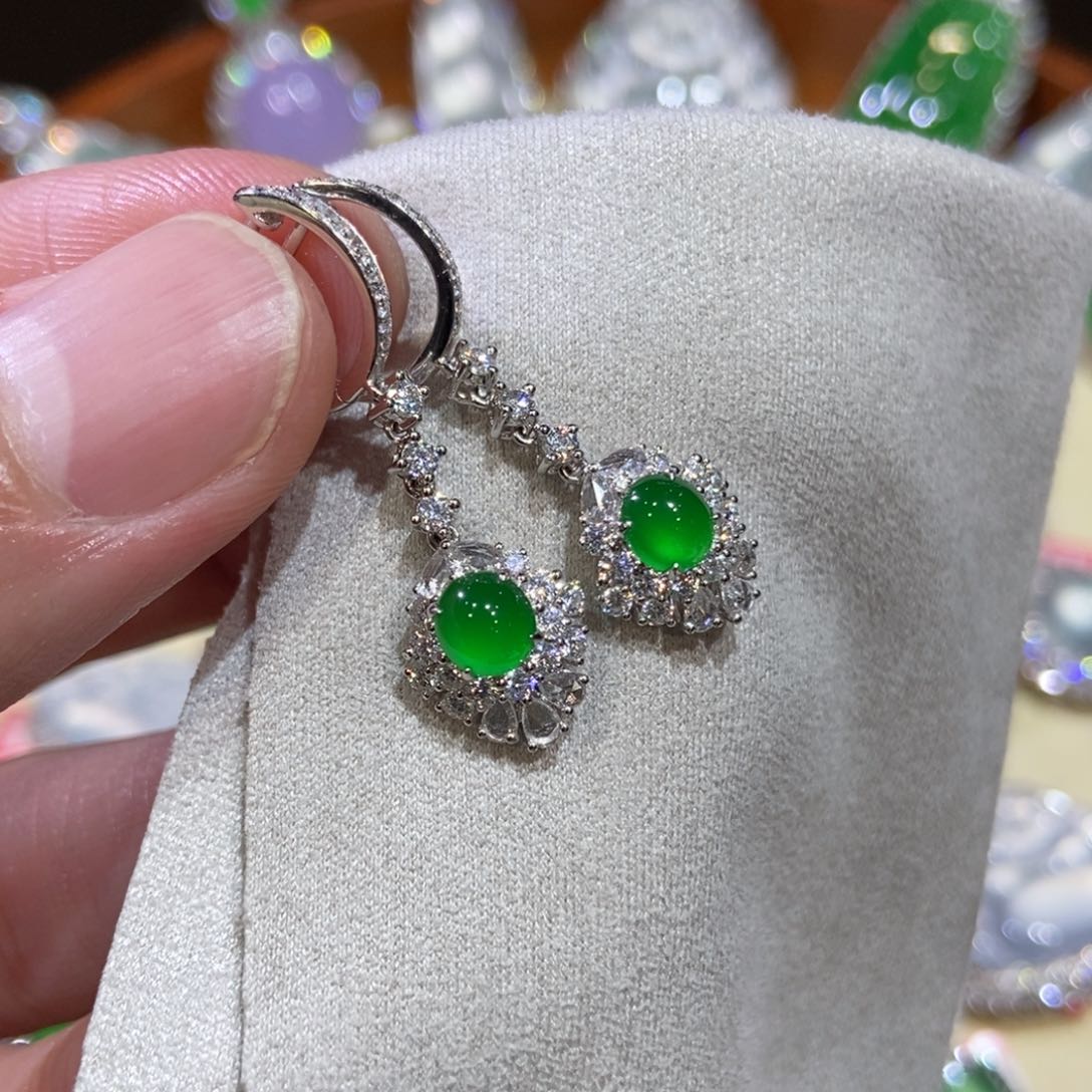 翡翠耳饰18K金镶嵌耳坠