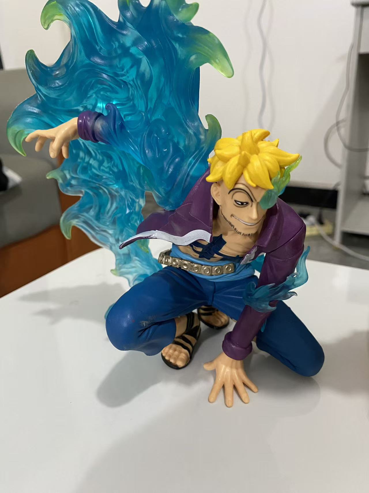 海贼王蹲姿不死鸟马尔科动漫手办模型精美摆件