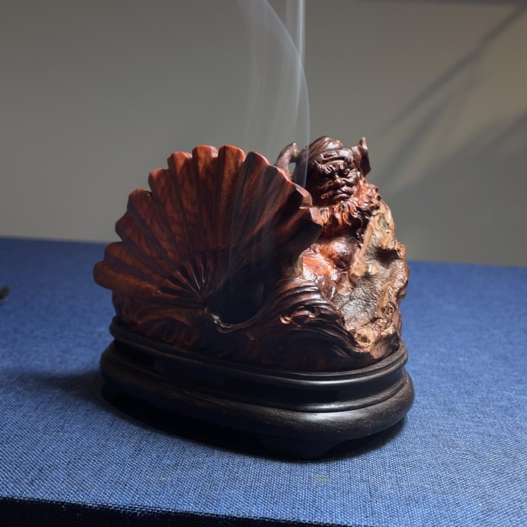 檀香紫檀（小叶紫檀）每**好木雕工艺品摆件