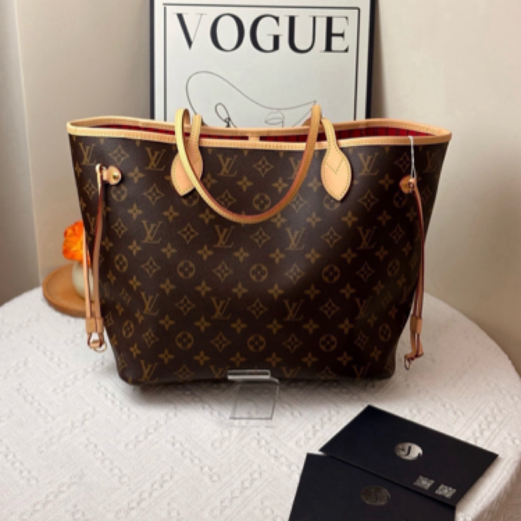 95新 LV 老花 neverfull 芯片款/JW5545