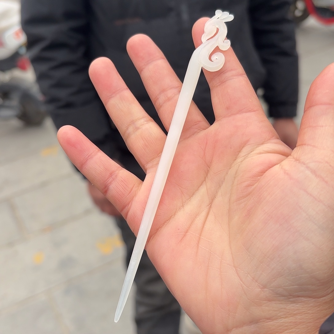 和田玉和田玉多样性发货拍一发一未镶嵌紫*