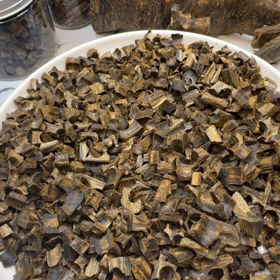 沉香碎屑沉香张勺子米粒九分沉38克