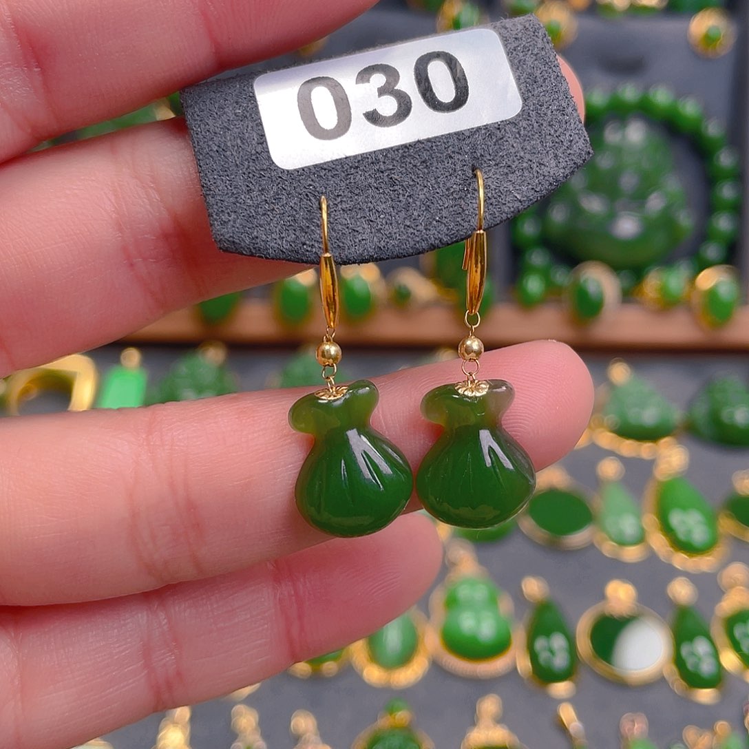 和田玉耳饰18K金镶嵌030