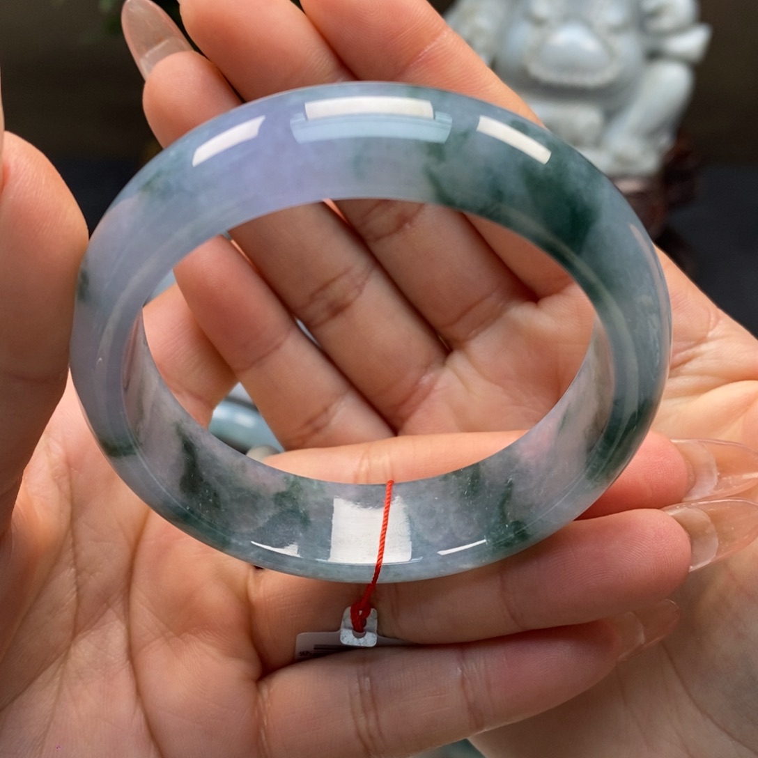 翡翠手镯未镶嵌天然