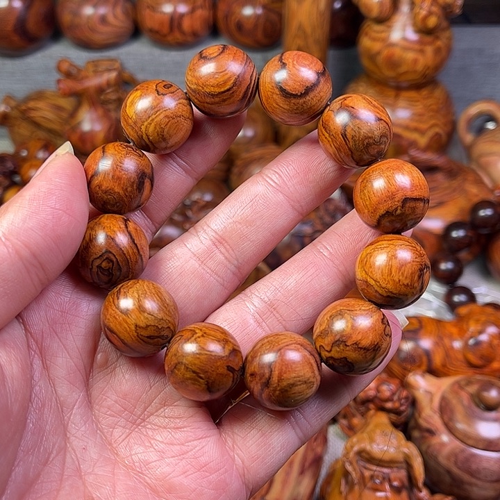 黄花梨/降香黄檀海南黄花梨油梨工艺品