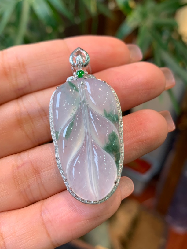 18k金镶嵌天然翡翠树叶