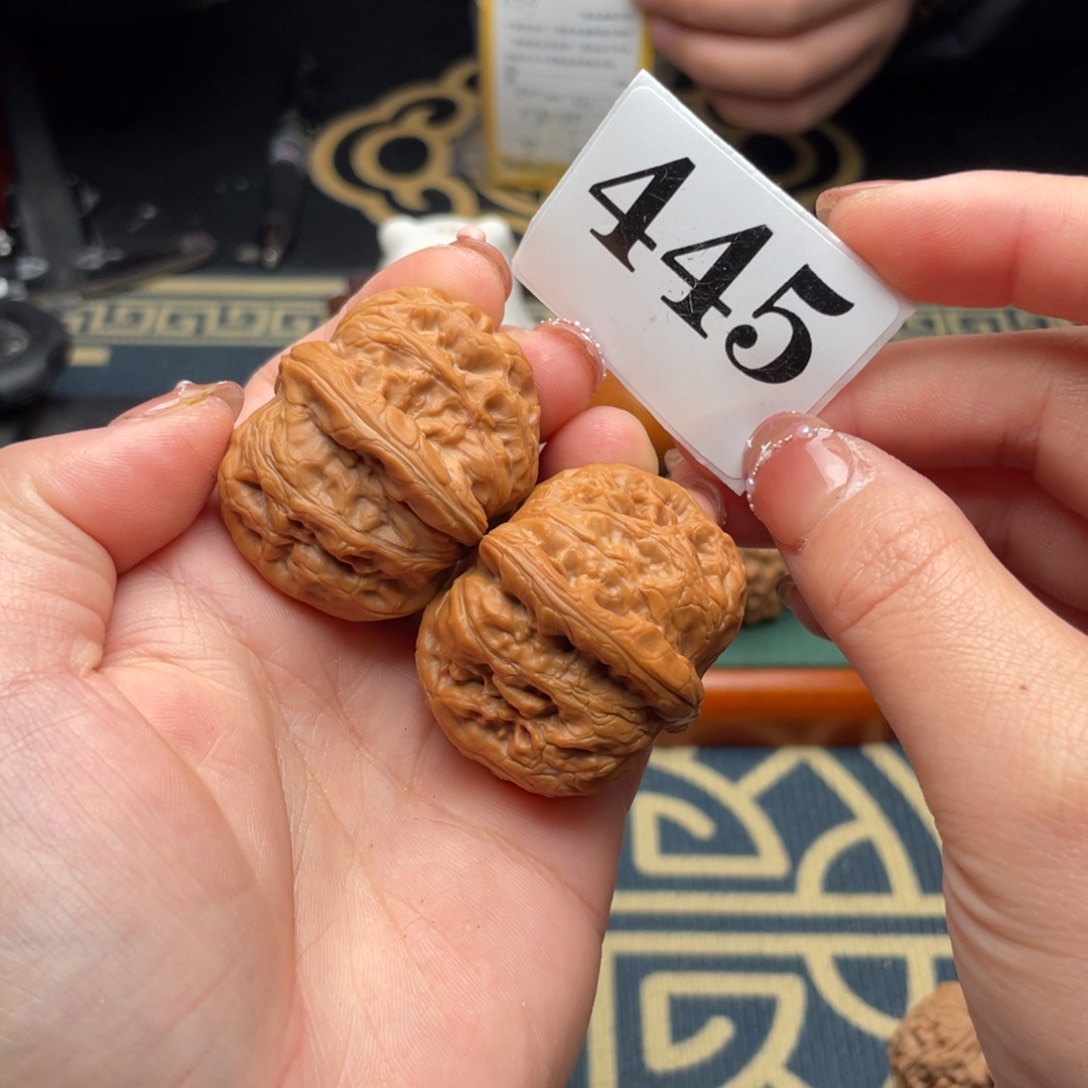 桃核把件41元宝445号……