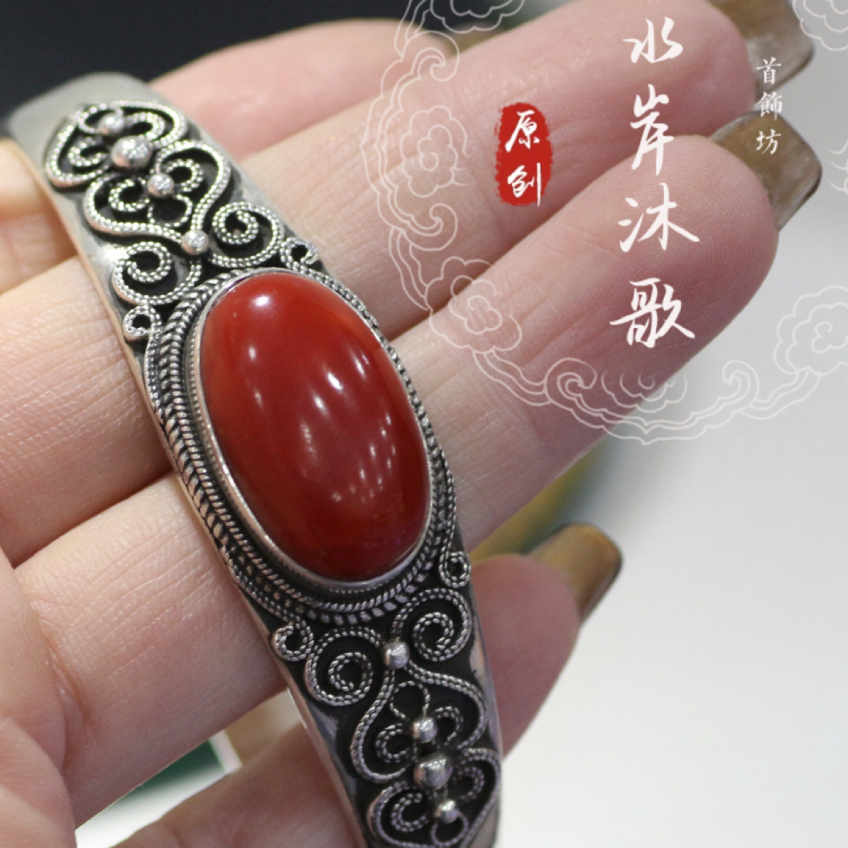 足银手镯 原创设计蒙古元素卡卡旭日手工纯银手镯 9800