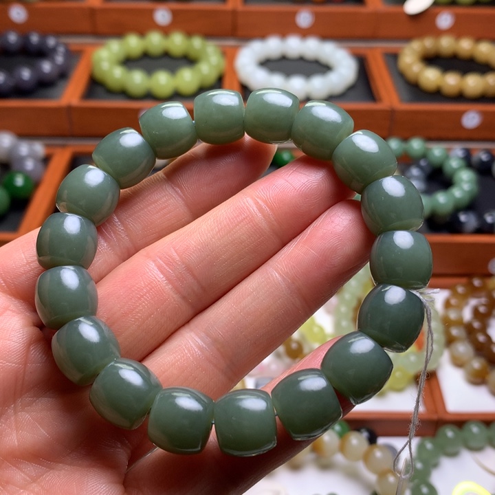 和田玉手串未镶嵌