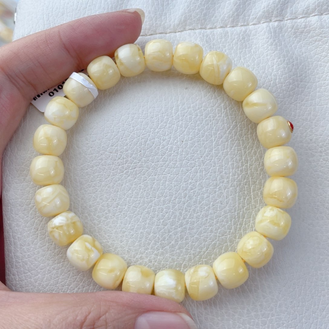 蜜蜡裸石未镶嵌蜜蜡222