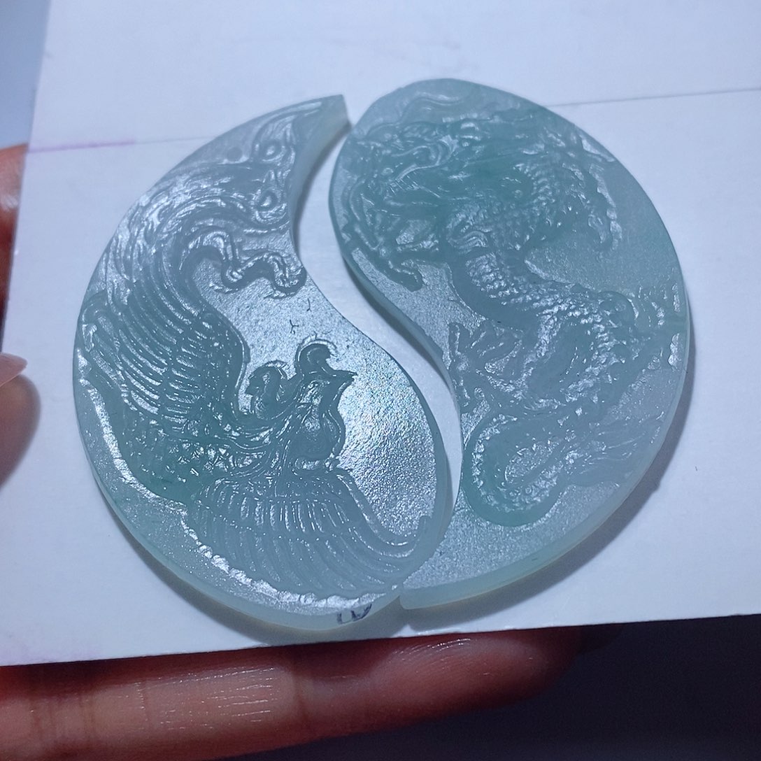 买***买定制翡翠未镶嵌翡翠