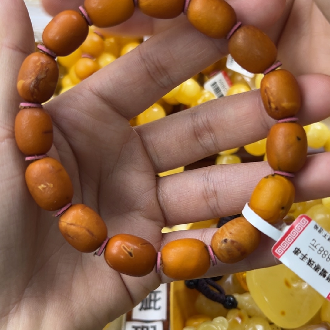 琥珀珠宝奇石未镶嵌