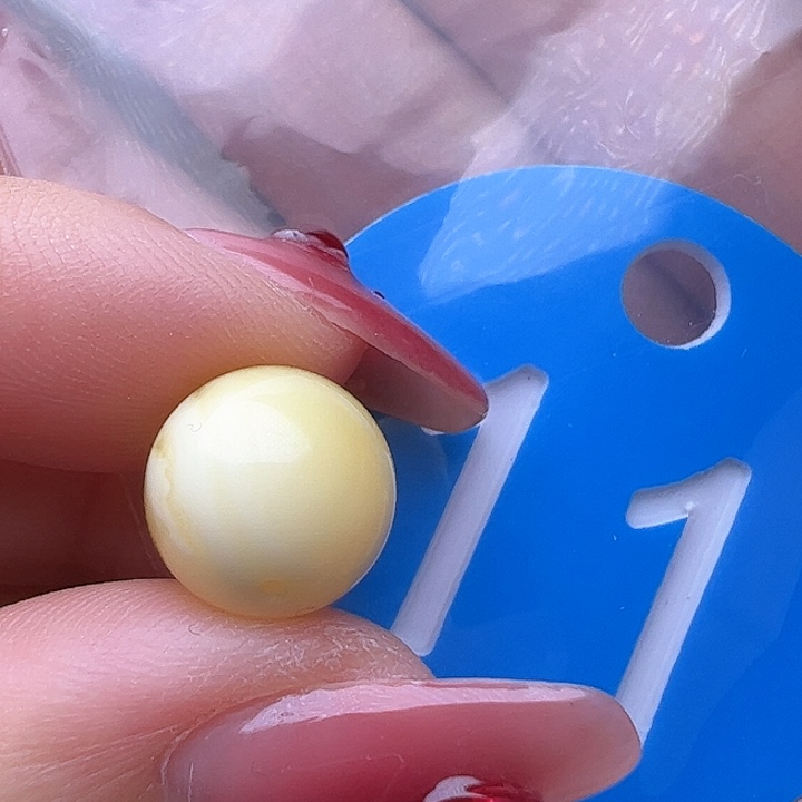 蜜蜡裸石未镶嵌10mm 圆珠 微瑕