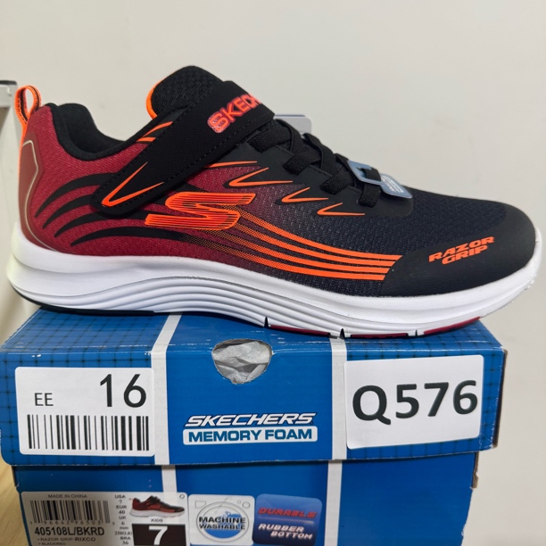 SKECHERS/斯凯奇Q576 男童运动鞋 40码