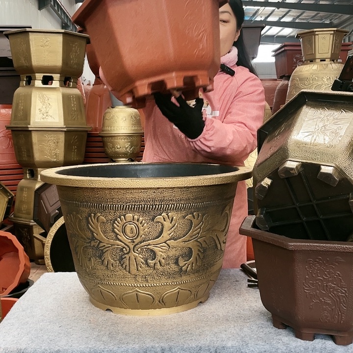 八角古铜四零六个