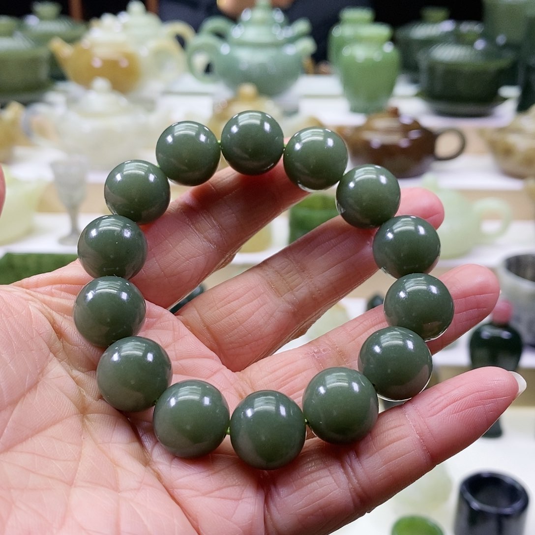 和田玉手串未镶嵌