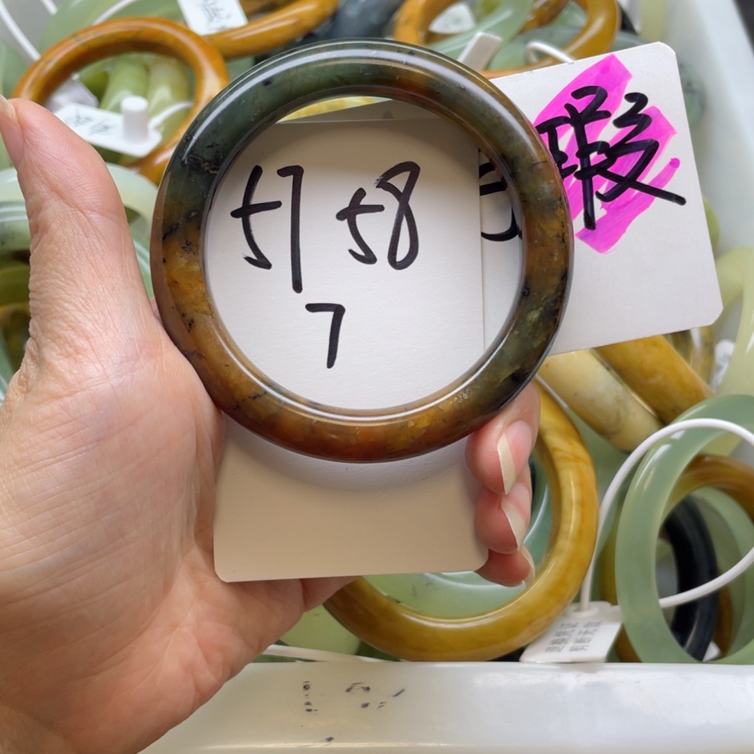 未镶嵌蛇纹石玉手镯