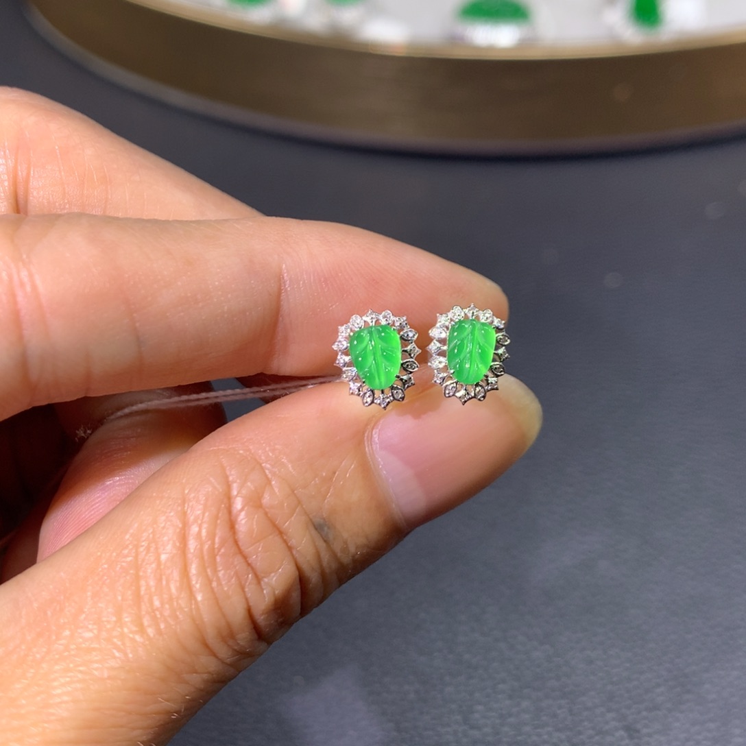 翡翠耳饰18K金镶嵌翡翠