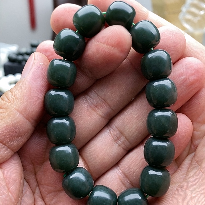 【闪购商品】未镶嵌手链和田玉14且末蓝58