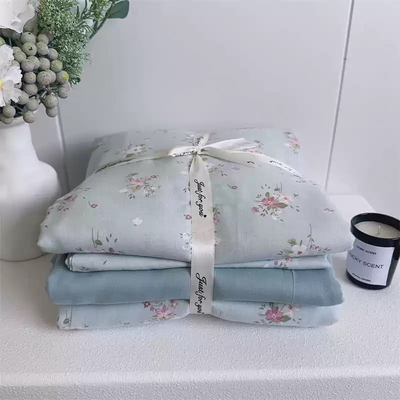 百货669 蓝色小花四件套