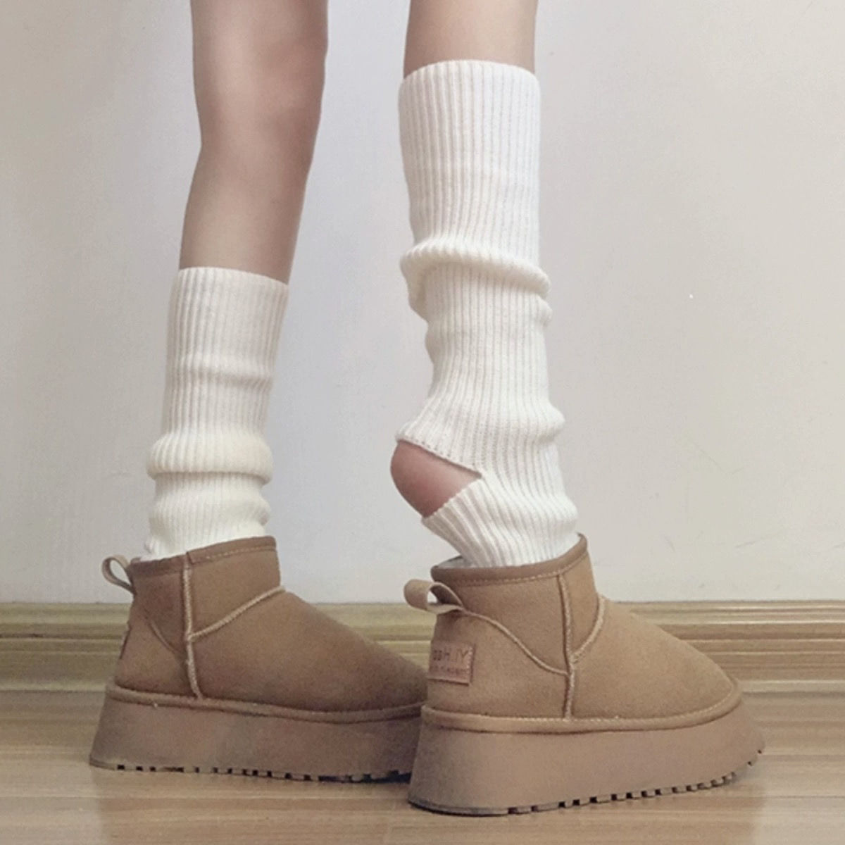 网红雪地靴袜套女秋冬白色堆堆袜保暖条纹踩脚亚文化针织腿套辣妹