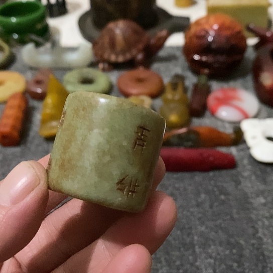 白玉菩提吊坠吊坠