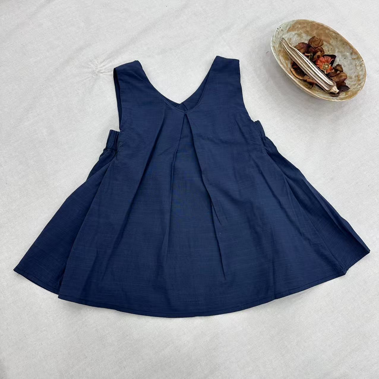 〖姐姐家〗2025夏款儿童萌娃穿搭肩带v领娃娃衫衬衫mu1215