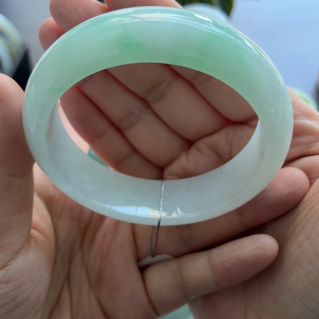 翡翠未镶嵌手镯天然