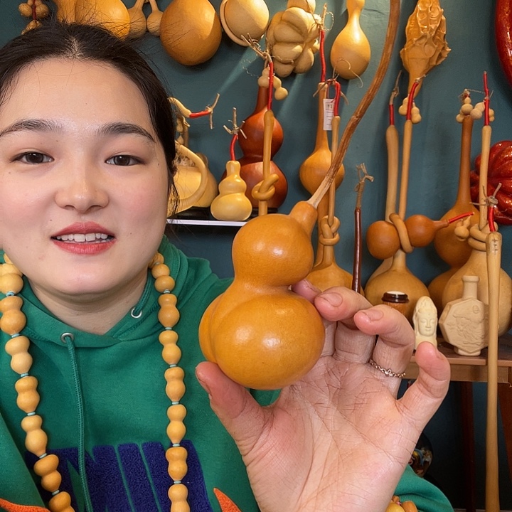 爽***姐大叶紫檀（黑酸枝木类）