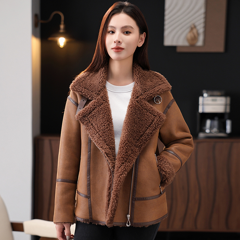 【桃姐宠粉】2025新款皮毛一体高奢外套时尚百搭C2045