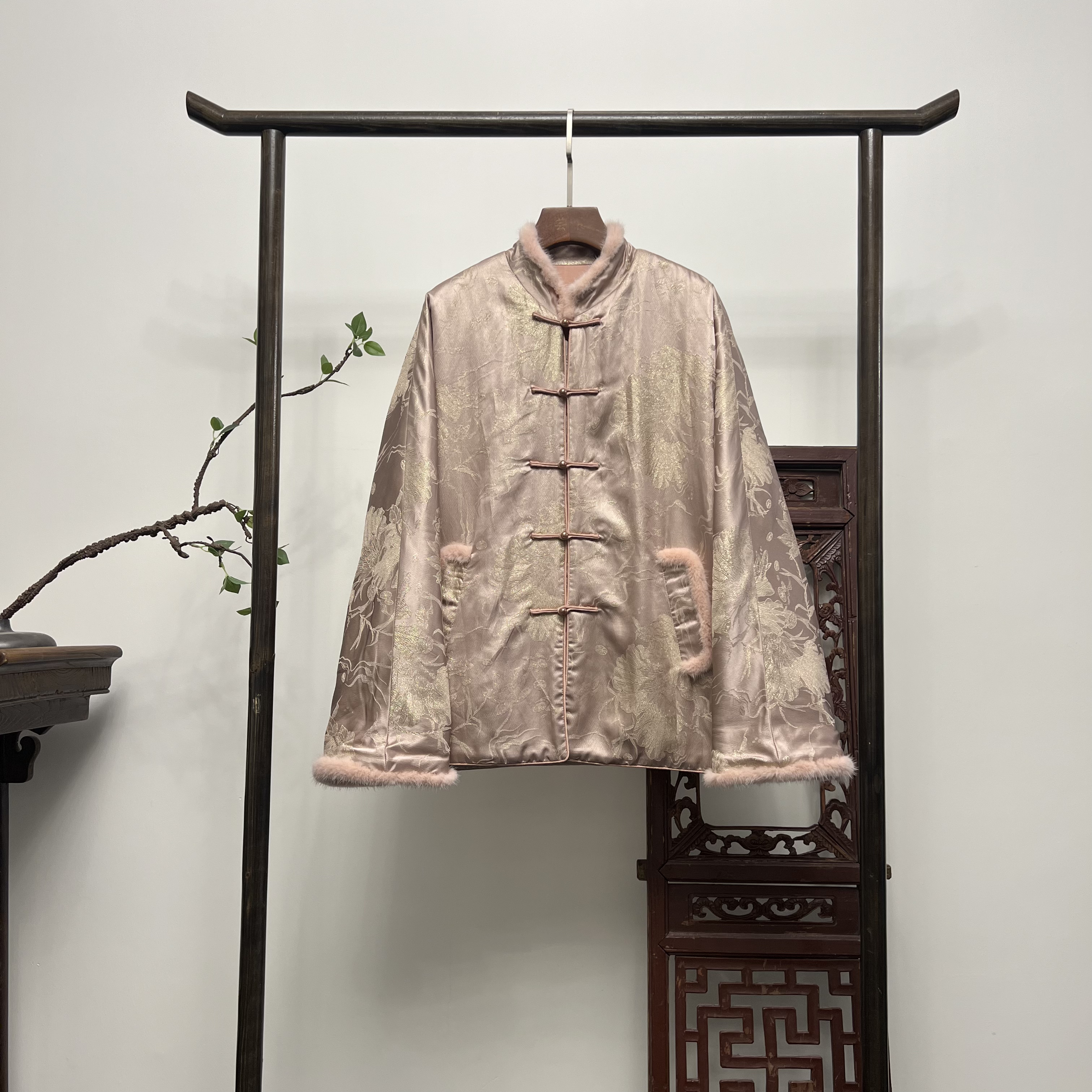 【雪未央】新中式秋冬款加厚保暖通勤桑蚕丝棉服W50127