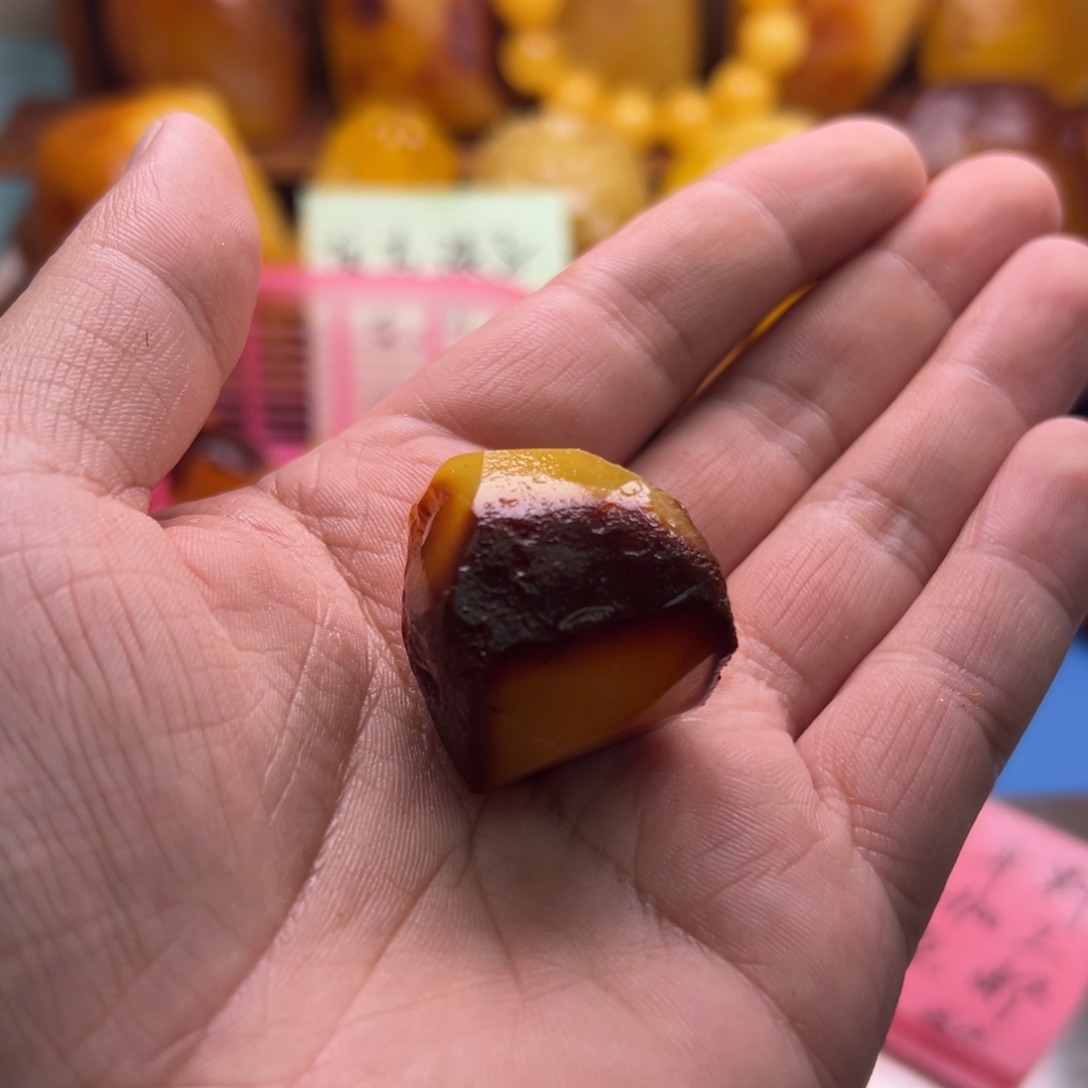 刀***建定制琥珀未镶嵌琥珀蜜蜡