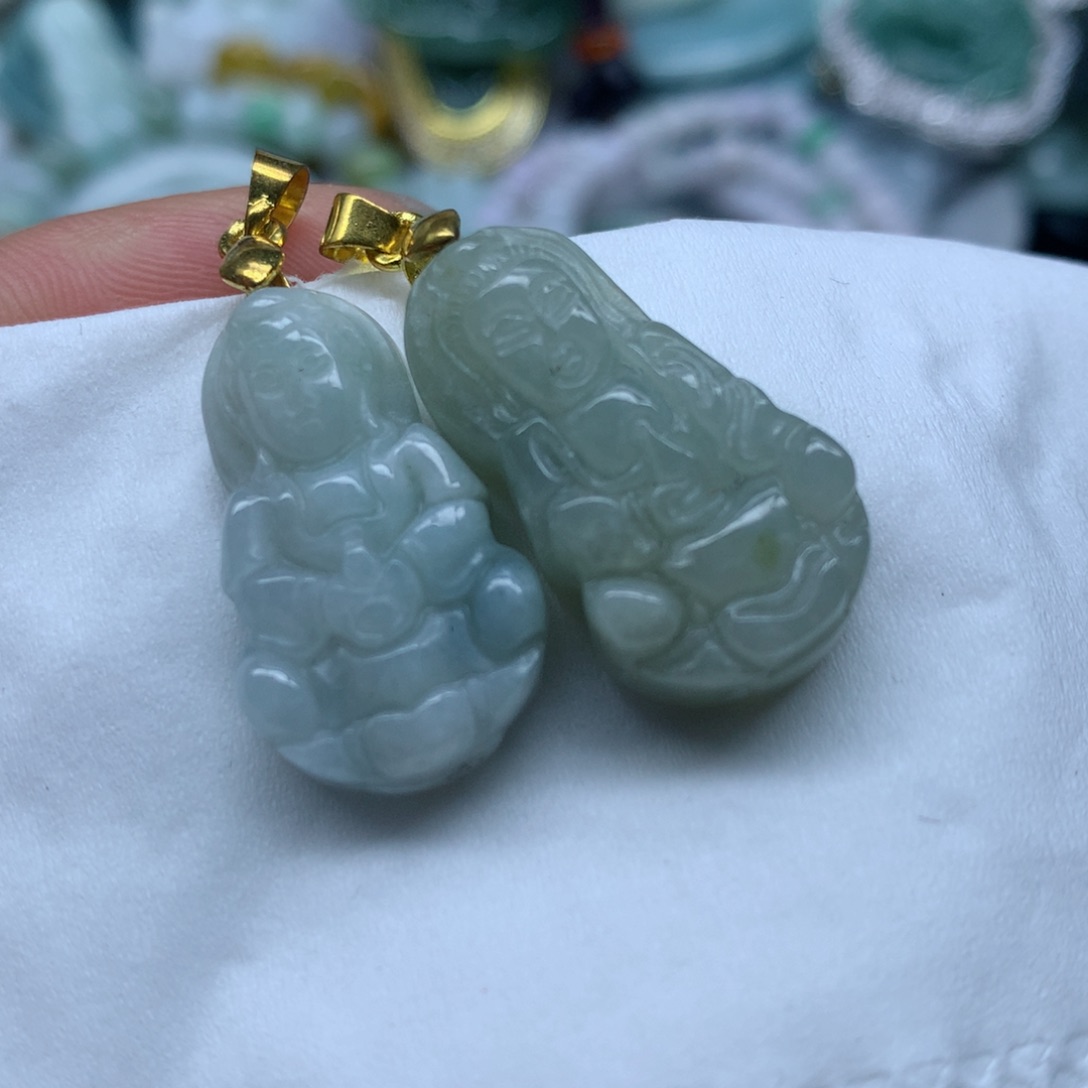 翡翠颈饰未镶嵌吊坠