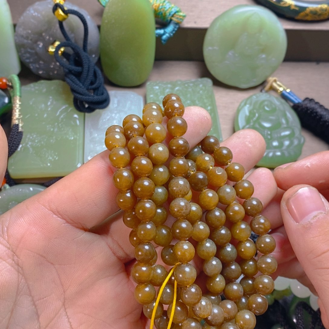 未镶嵌手链和田玉（糖玉）