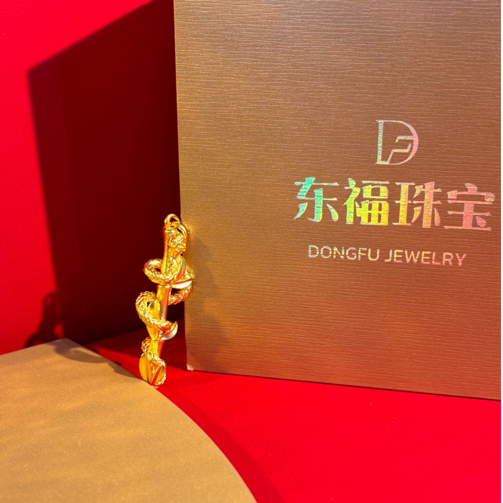 吊坠足银 蛇吊坠女款时尚女士金枝玉叶精致镶嵌精美可调节