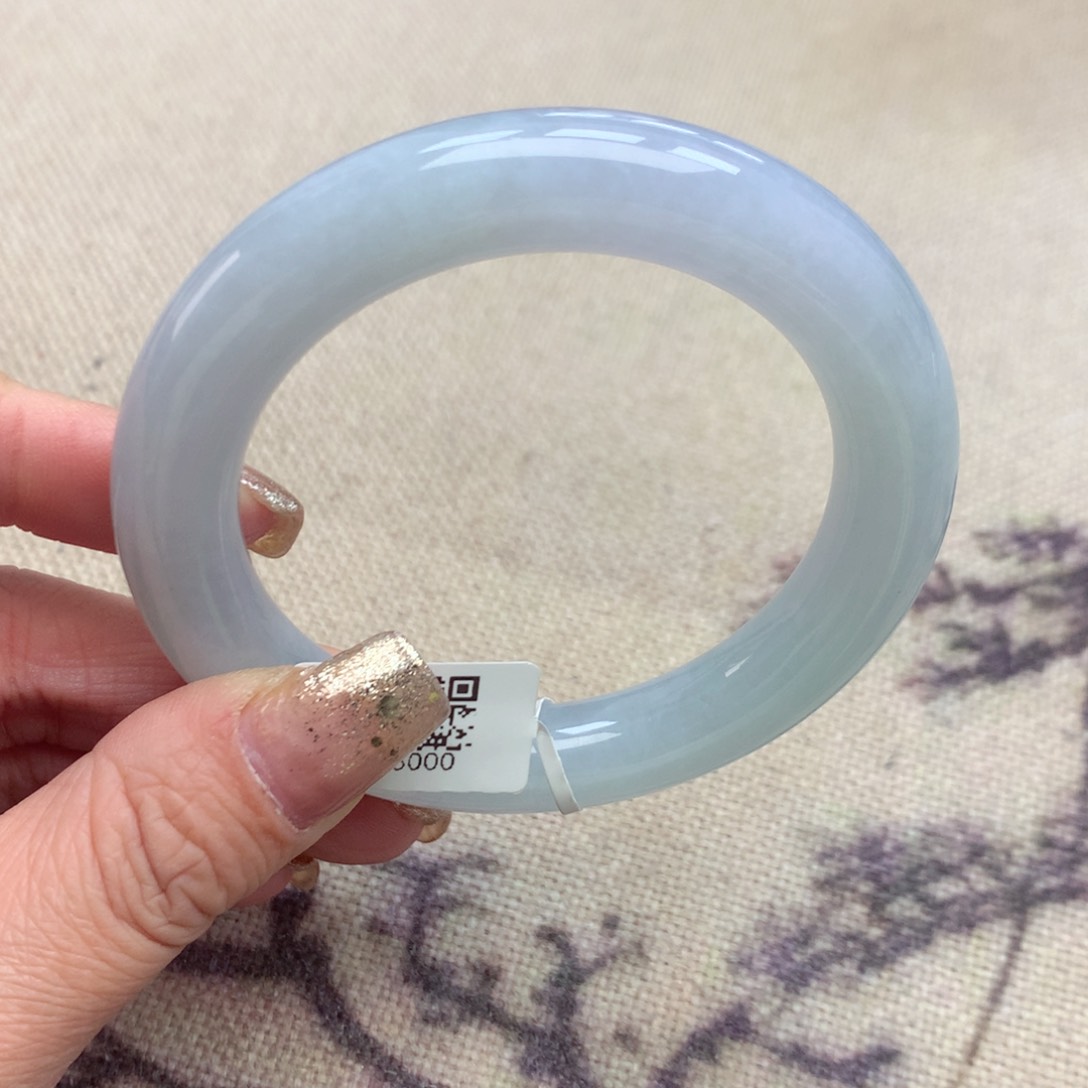 未镶嵌手镯翡翠缅甸翡翠手镯