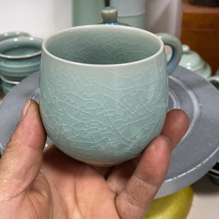 杯子原碎釉，原产地汝瓷