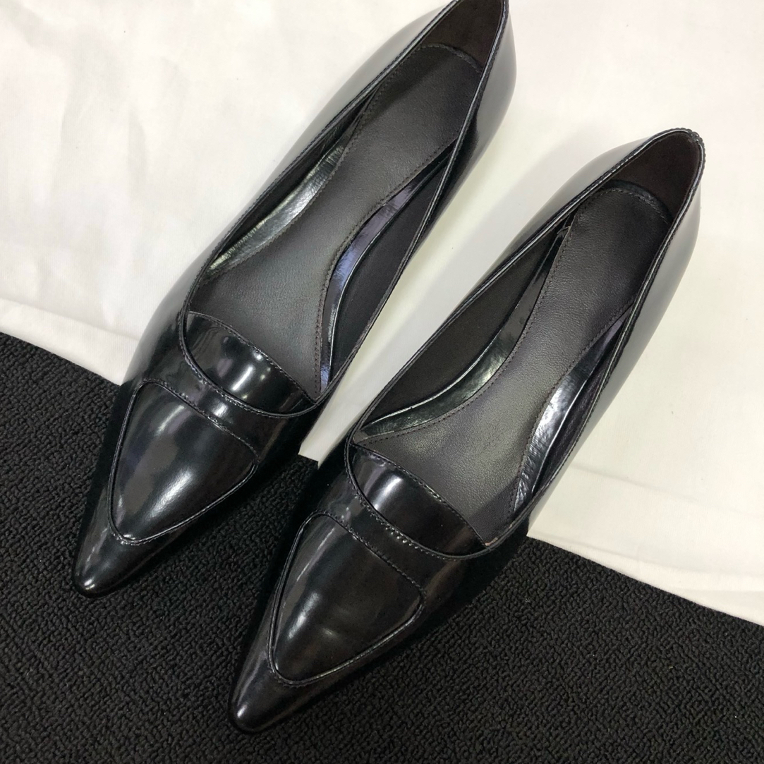 25年新款复古尖头小猫细跟浅口百搭欧美风通勤女士单鞋时尚