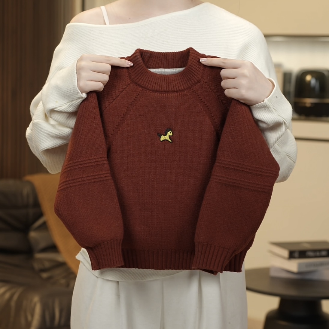 儿童毛衣2025秋冬新款加厚针织衫套头外套加绒加厚百搭贴肤自发热