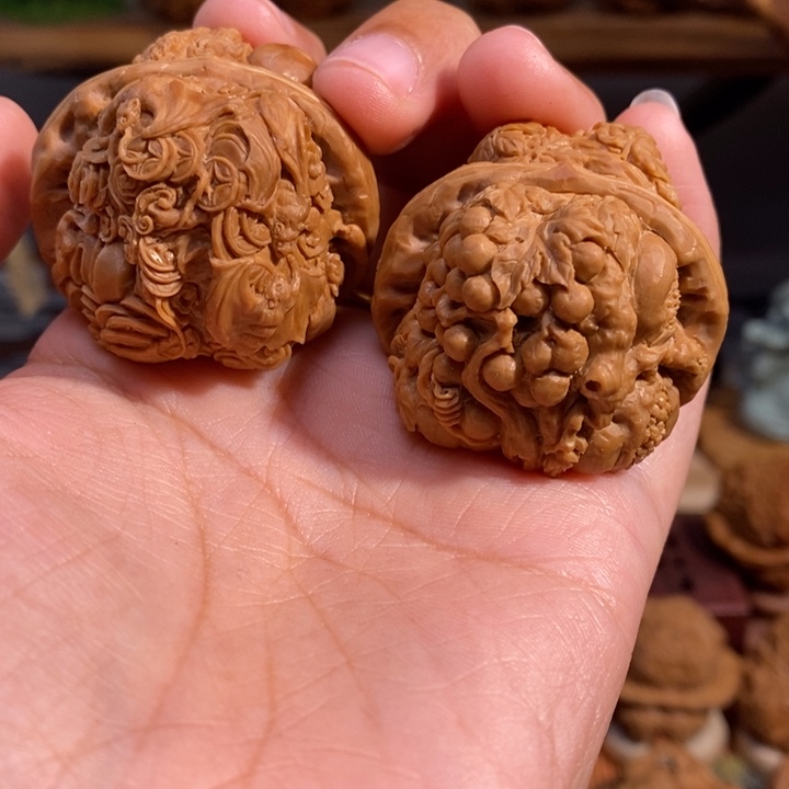 【闪购商品】核桃手串/手链地*多宝题材