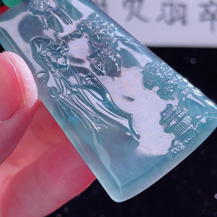 翡翠颈饰未镶嵌999999999