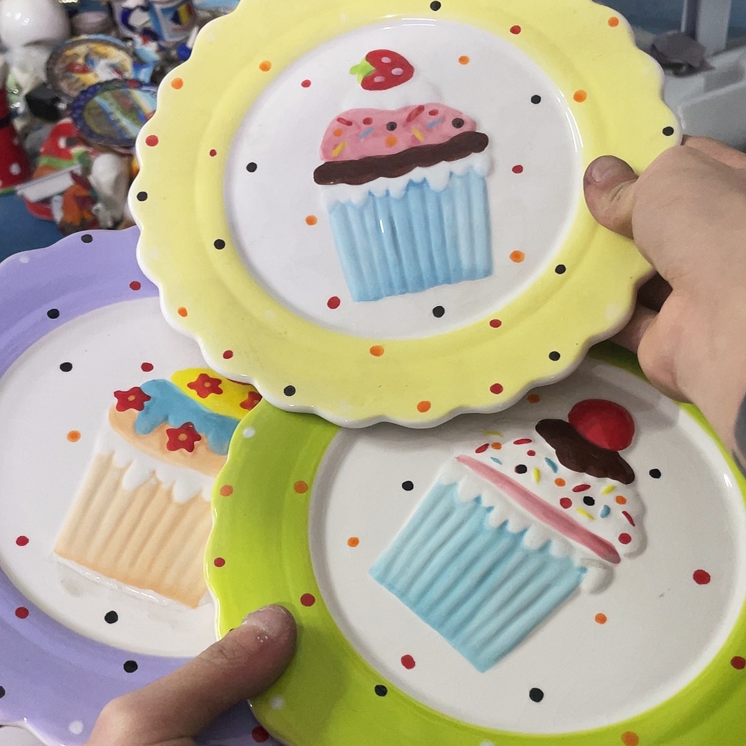 摆件   封釉。    微瑕。     