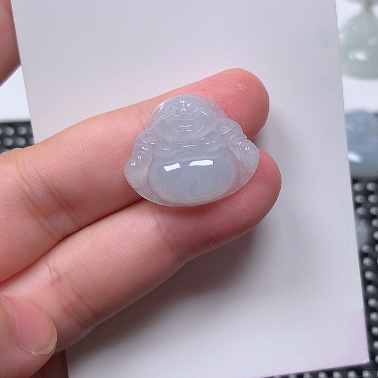 【闪购商品】翡翠未镶嵌颈饰佛公