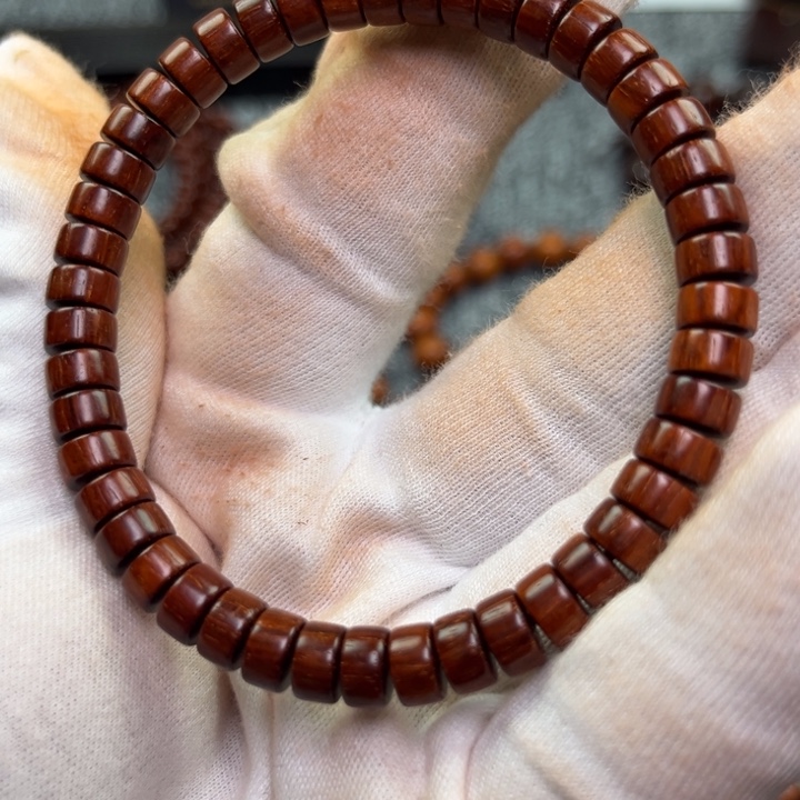 小叶紫檀手串/手链4*7药片珠 高油高密鳞底  原汁原味