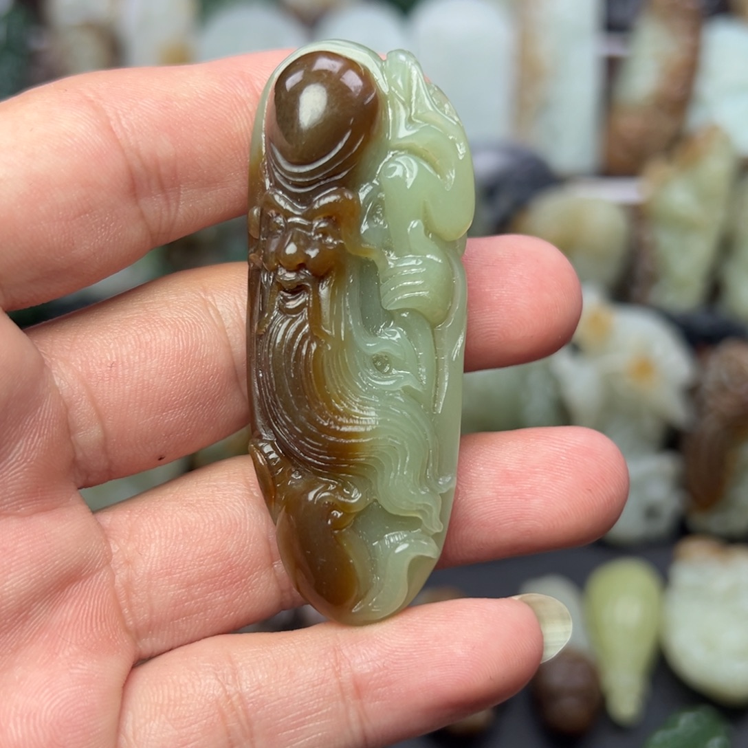 和田玉未镶嵌挂件