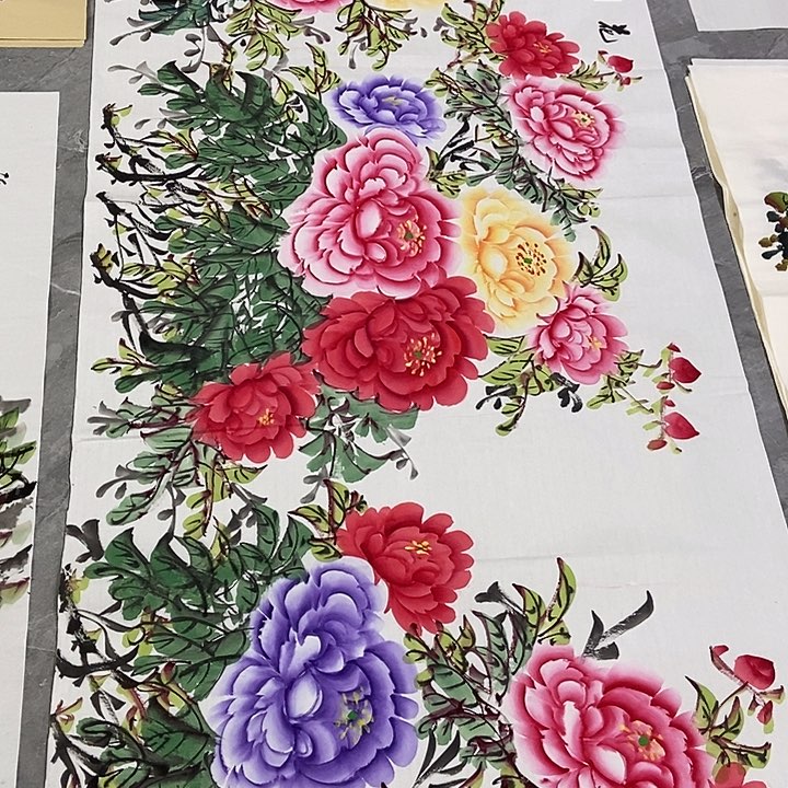 三个张画廊直播间！