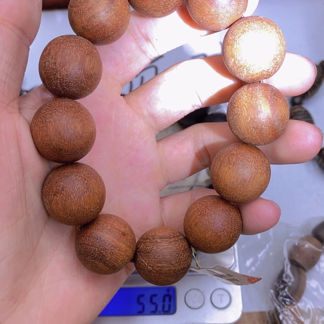 沉香沉香香囊虫漏