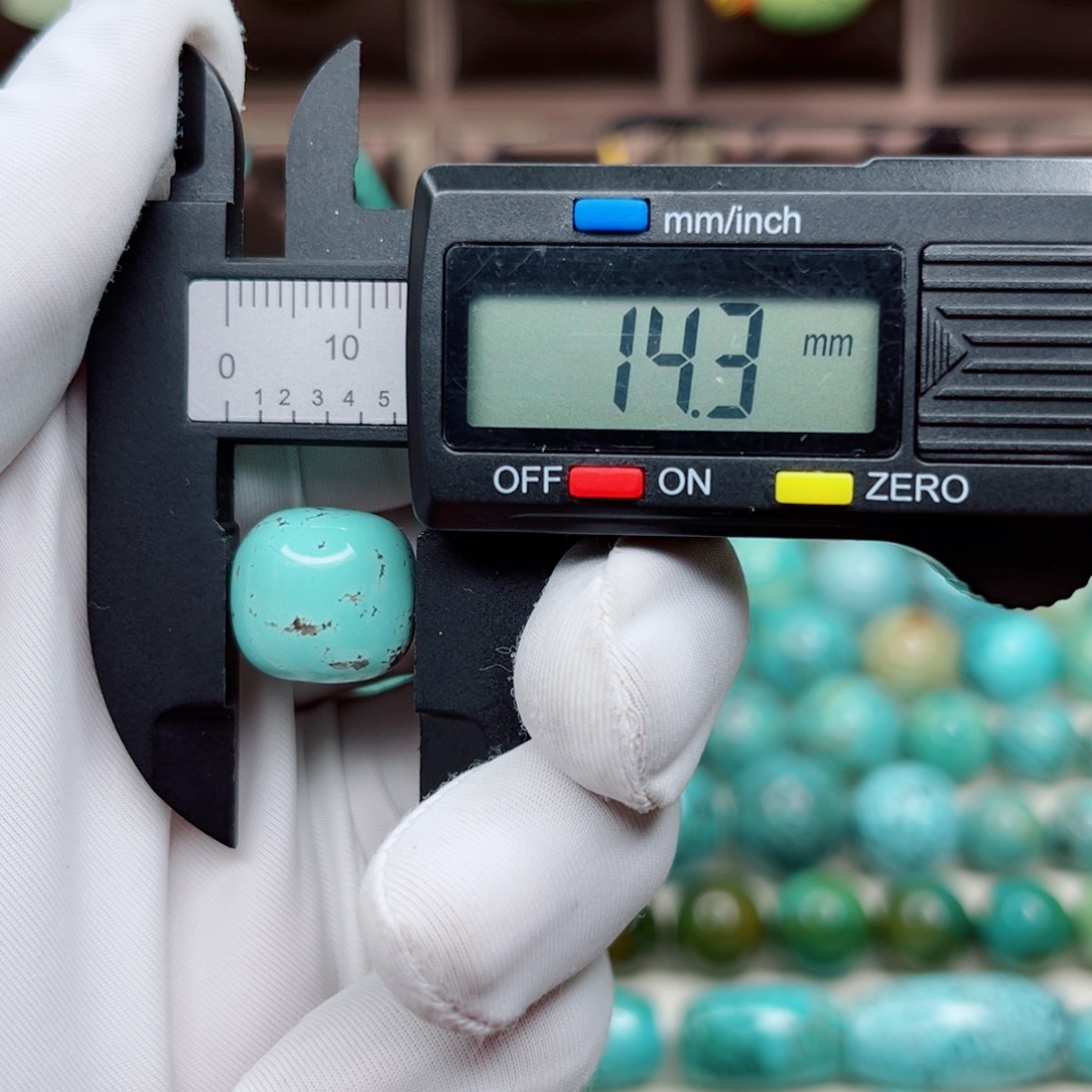 诚****绿松石未镶嵌原矿