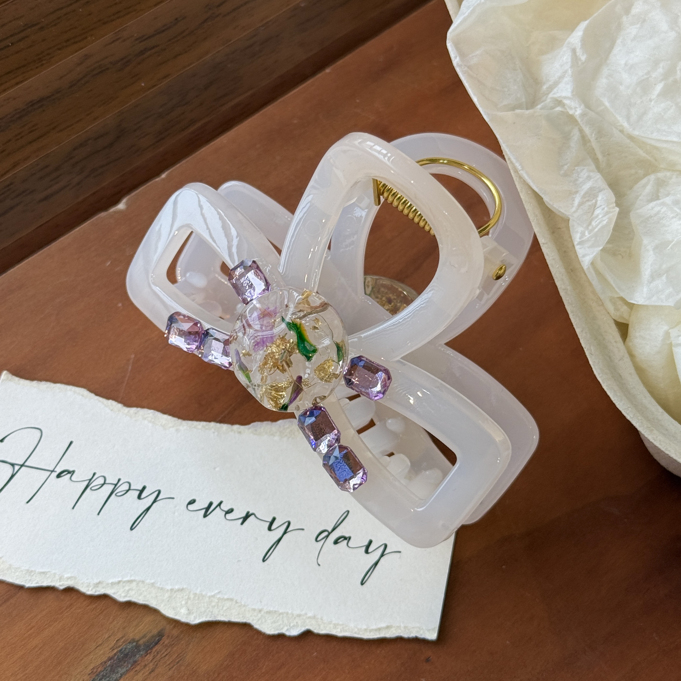 8587白色中号抓夹（手工微瑕介意勿拍）